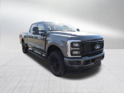 2027 Ford Super Duty F-250 SRW XLT