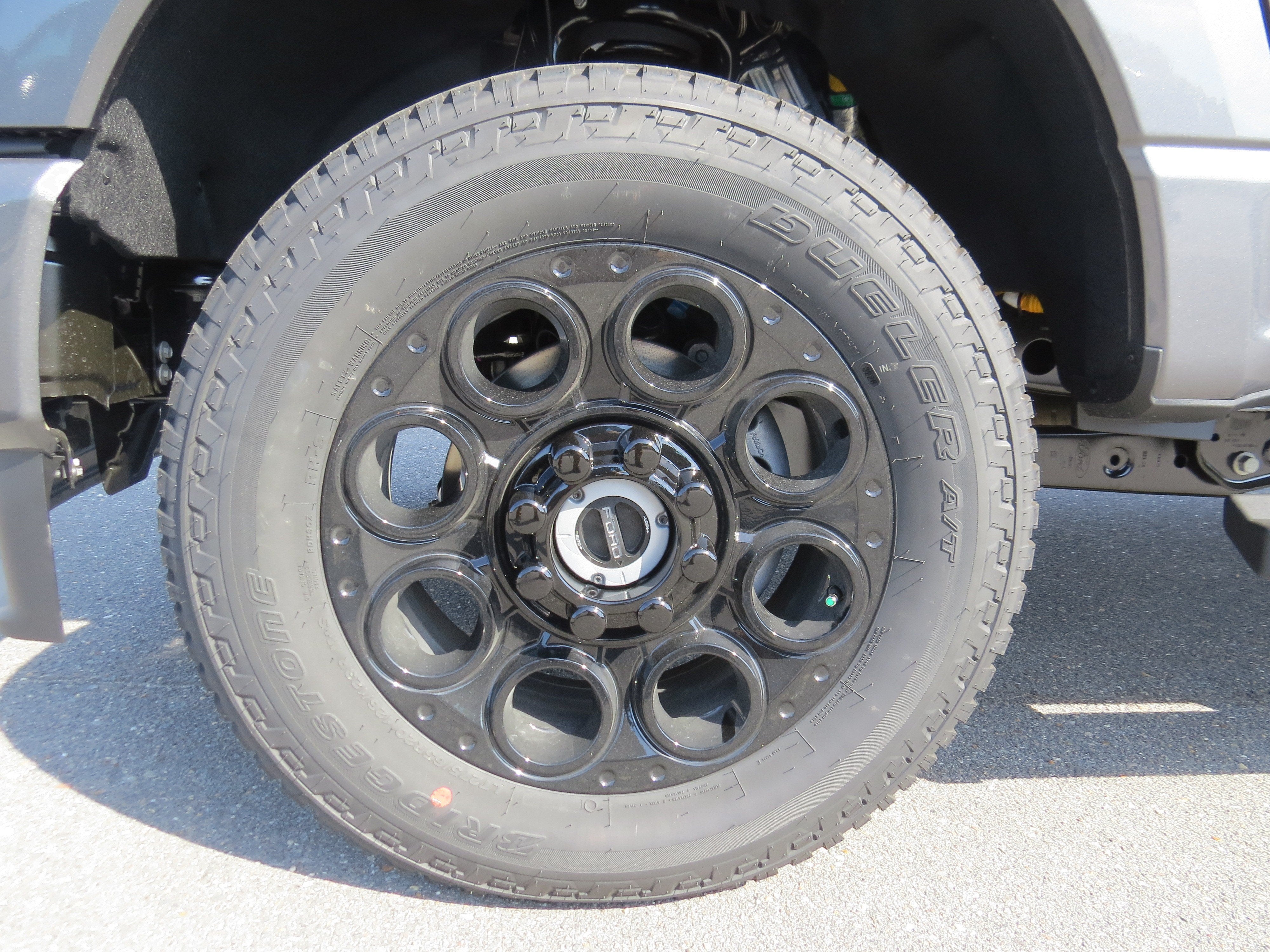 2027 Ford Super Duty F-250 SRW LARIAT