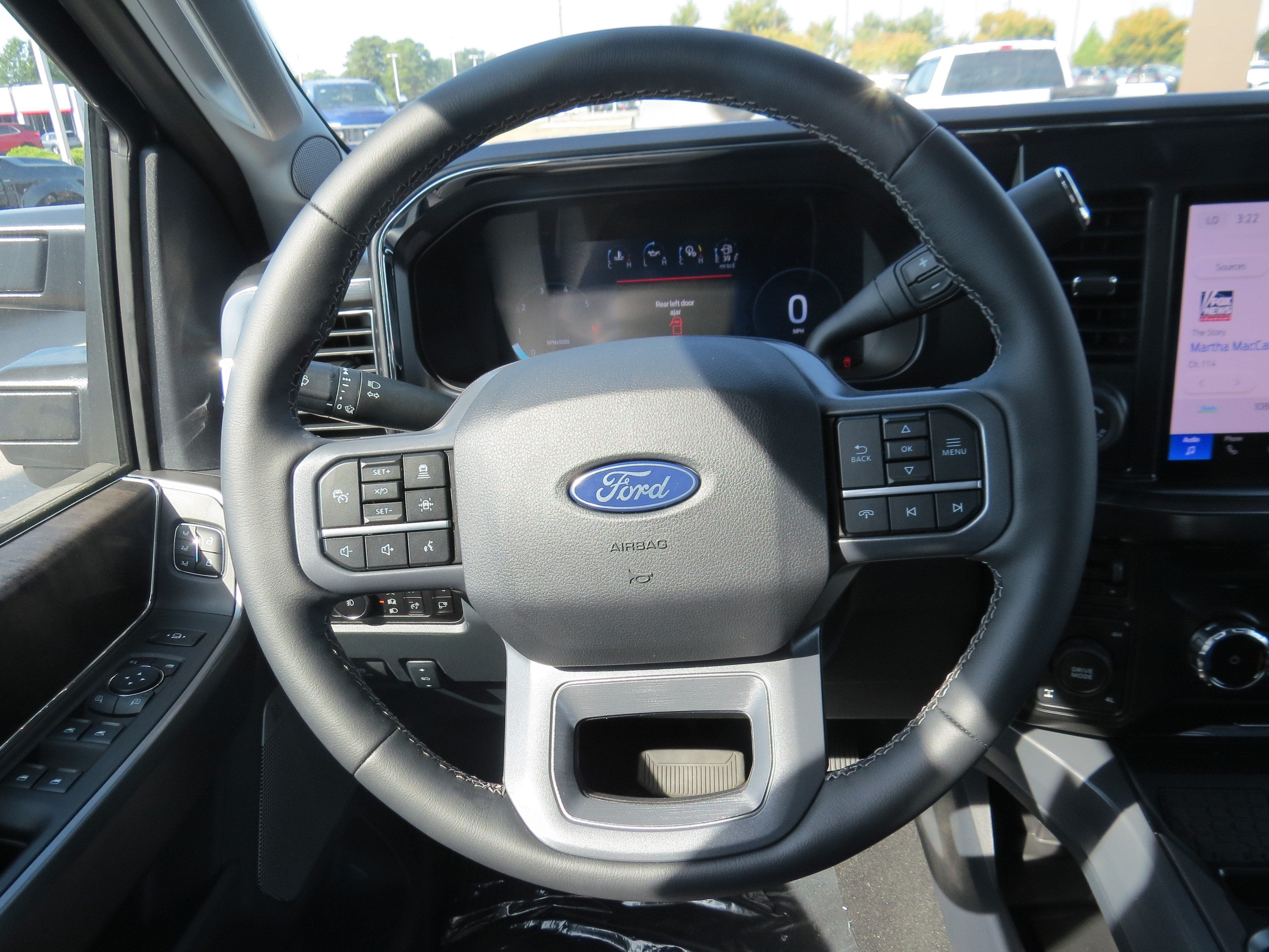2027 Ford Super Duty F-250 SRW LARIAT