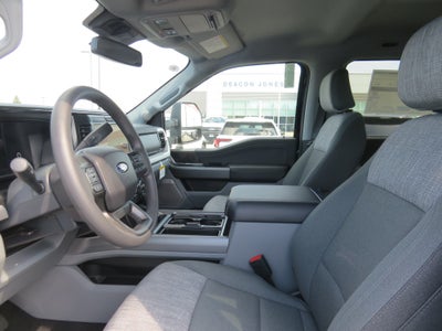2027 Ford Super Duty F-250 SRW XLT