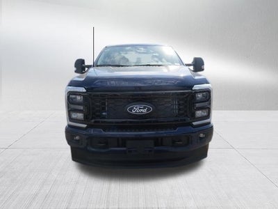 2027 Ford Super Duty F-250 SRW XLT