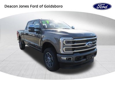 2027 Ford Super Duty F-350 SRW Platinum