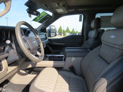 2027 Ford Super Duty F-350 SRW Platinum