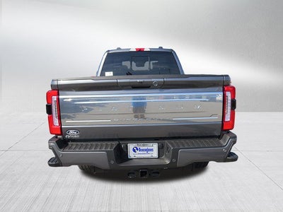 2027 Ford Super Duty F-350 SRW Platinum