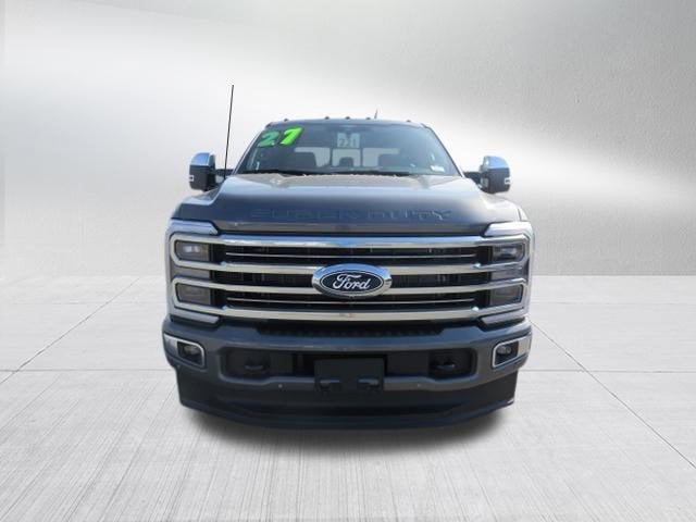 2027 Ford Super Duty F-350 SRW Platinum