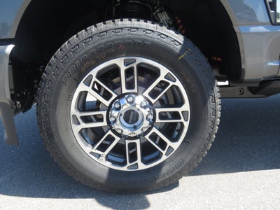 2027 Ford Super Duty F-350 SRW Platinum