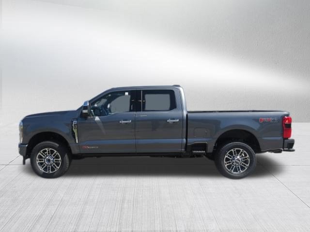 2027 Ford Super Duty F-350 SRW Platinum