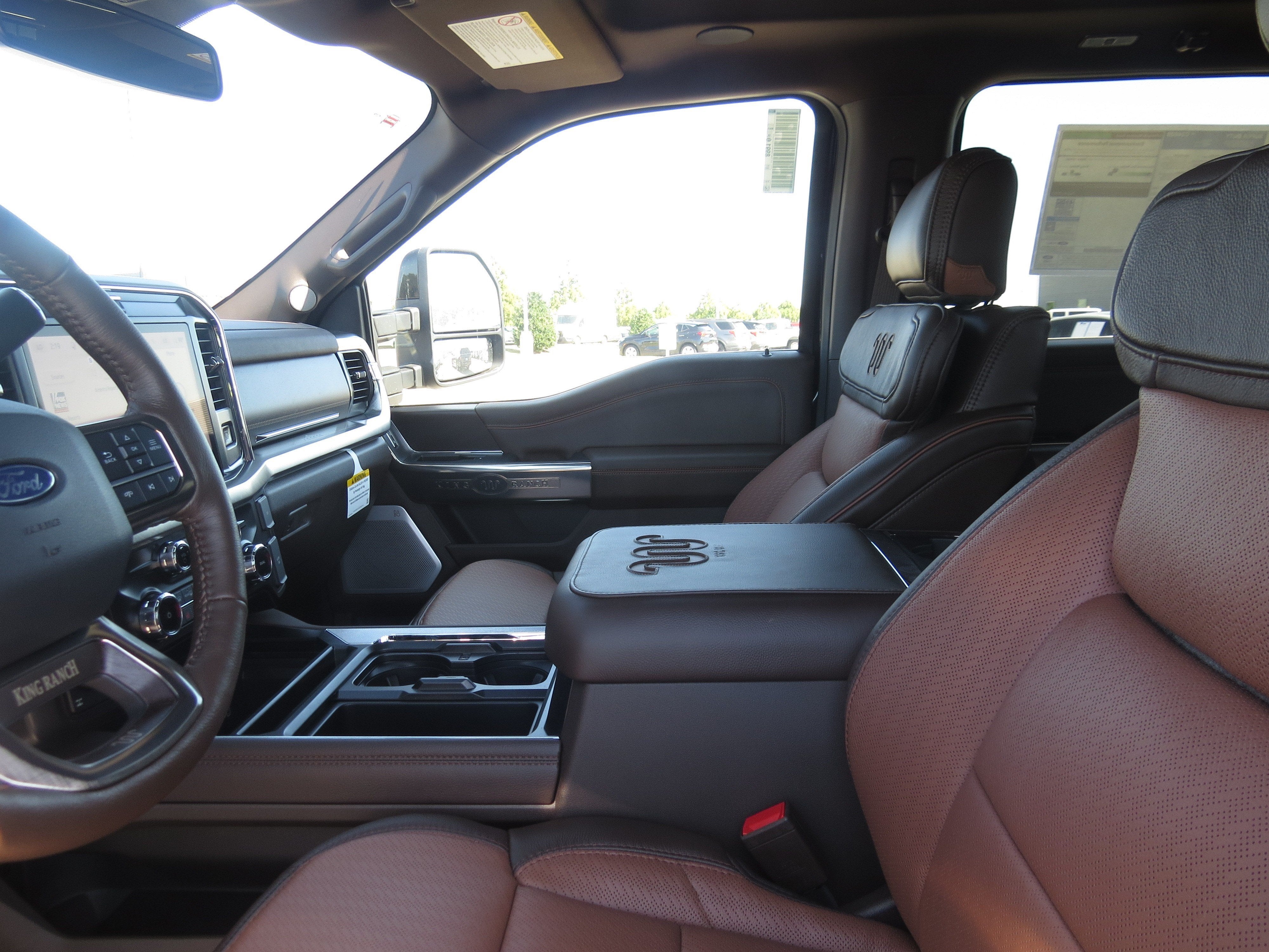 2027 Ford Super Duty F-350 SRW King Ranch