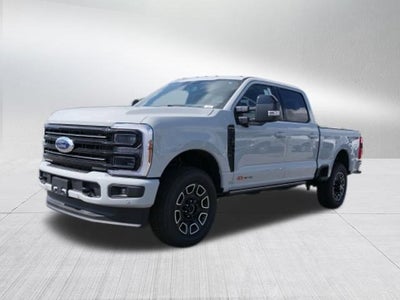 2025 Ford Super Duty F-350 SRW Platinum