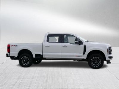 2026 Ford Super Duty F-350 SRW Platinum