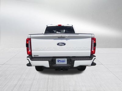 2027 Ford Super Duty F-350 SRW LARIAT