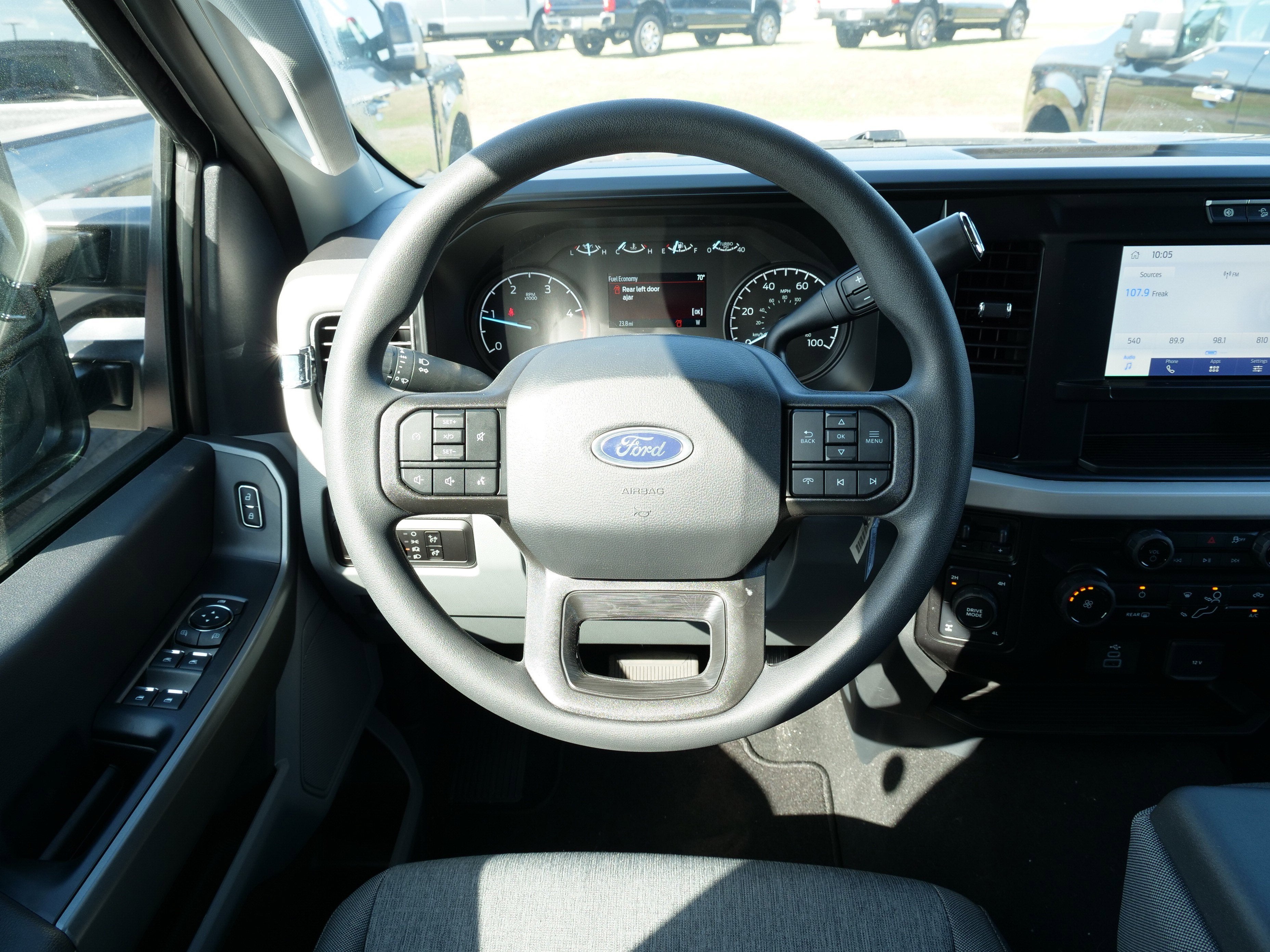 2026 Ford Super Duty F-350 SRW XL