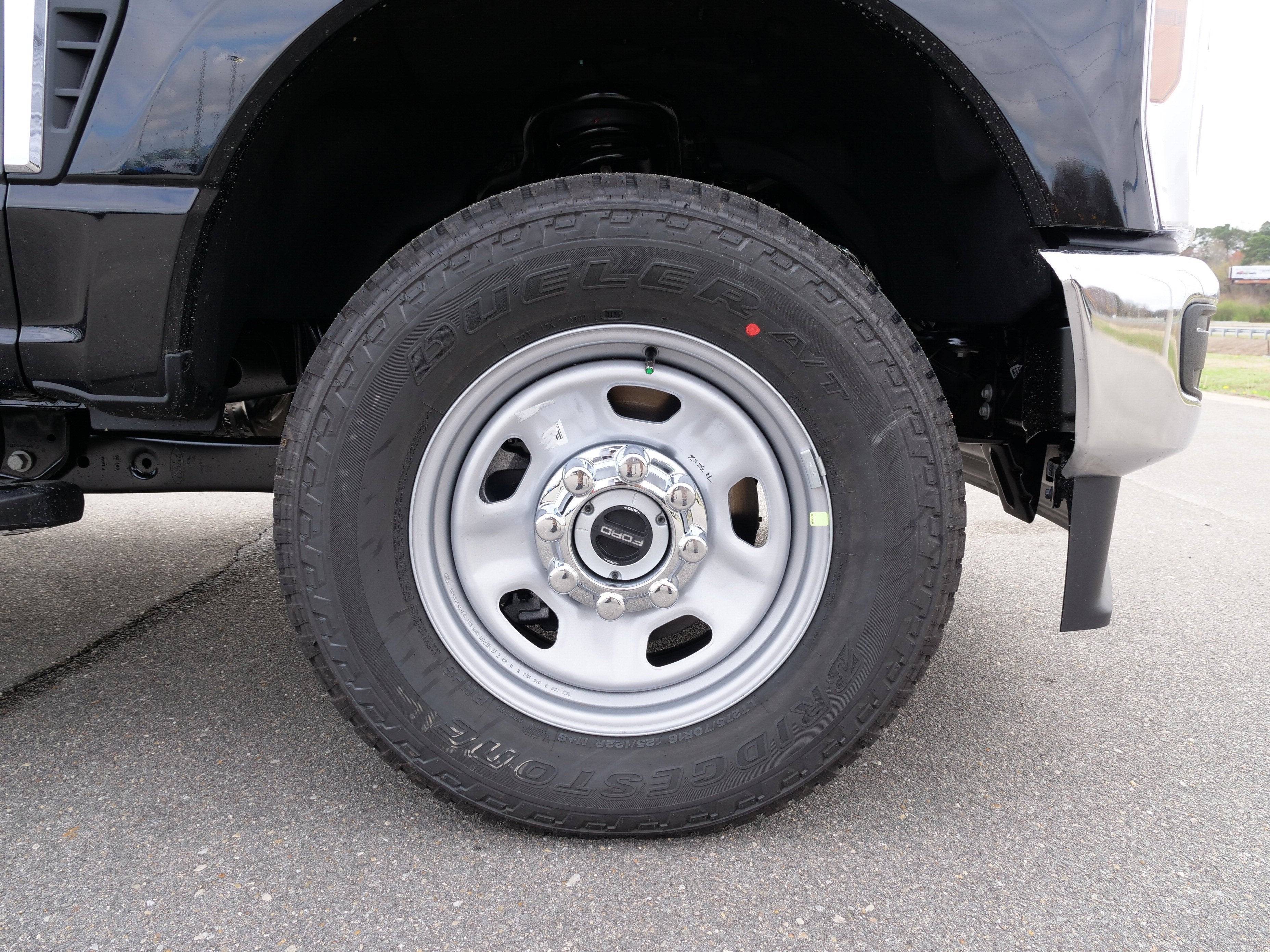 2026 Ford Super Duty F-350 SRW XL