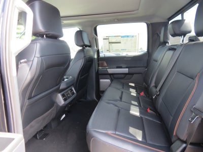 2025 Ford Super Duty F-350 SRW LARIAT