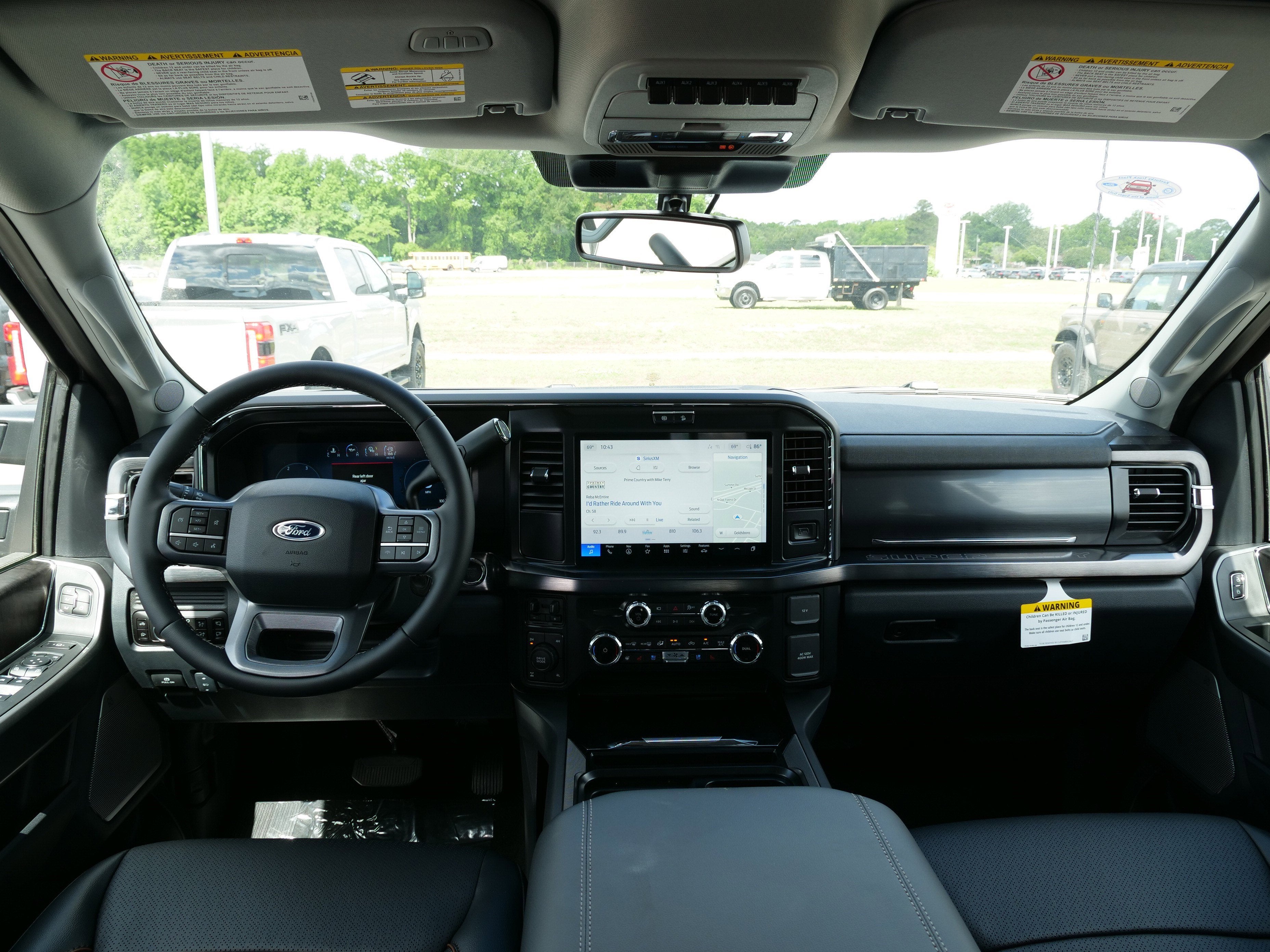 2026 Ford Super Duty F-350 SRW LARIAT