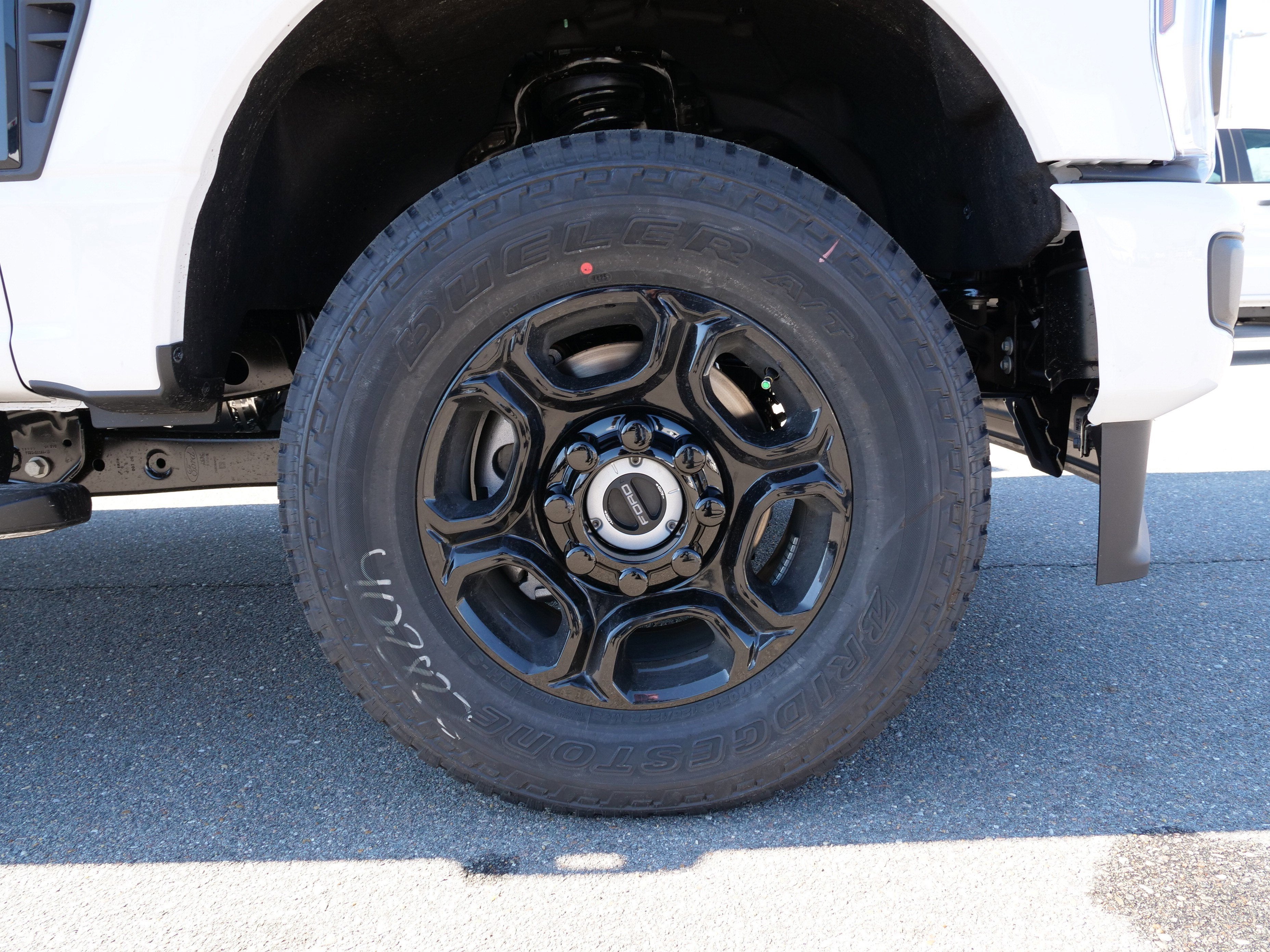 2026 Ford Super Duty F-350 SRW XL