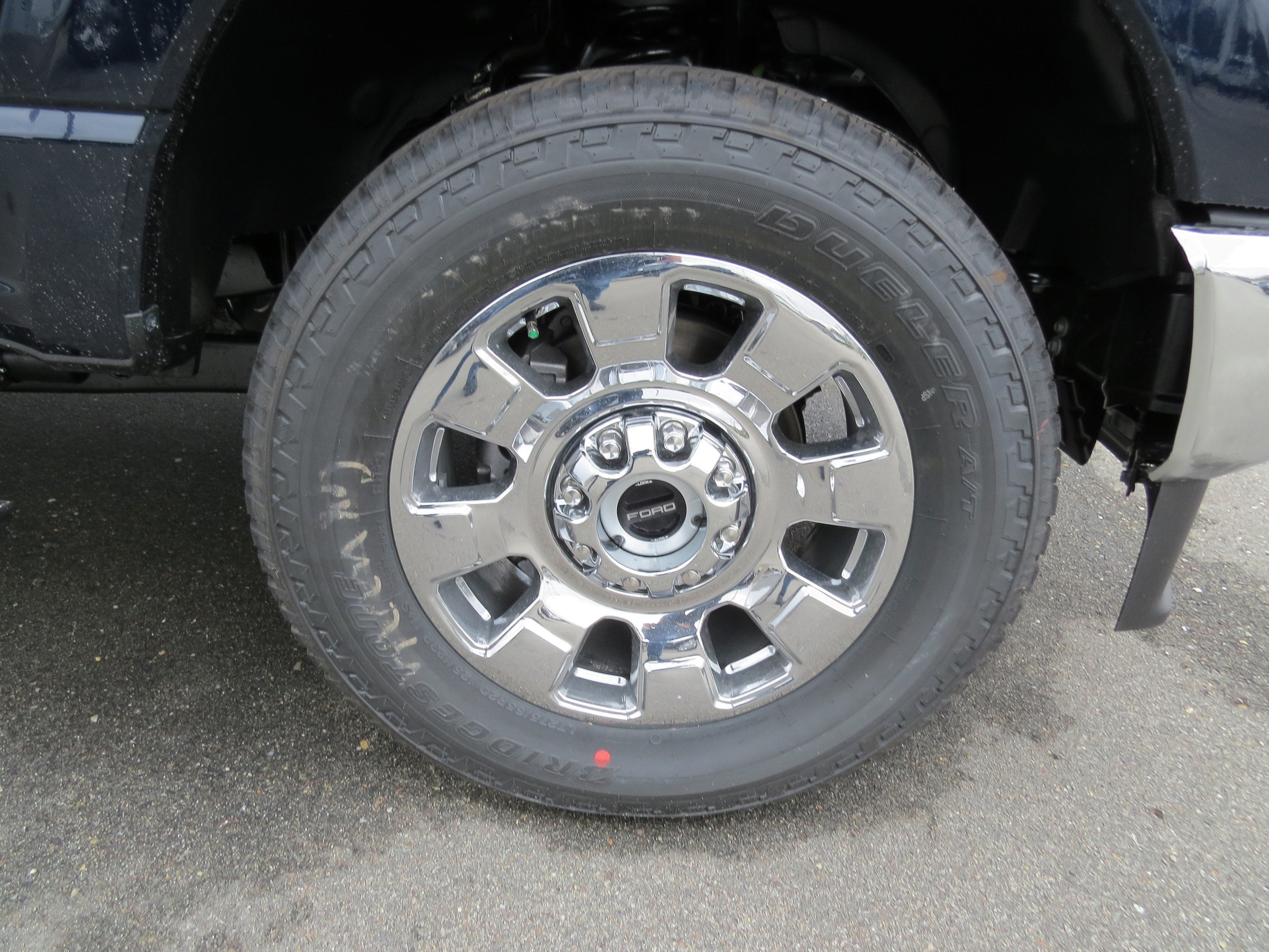 2025 Ford Super Duty F-350 SRW LARIAT