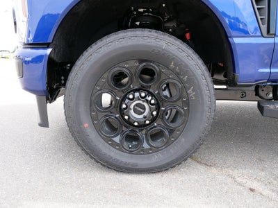 2026 Ford Super Duty F-350 SRW F-350® Lariat®