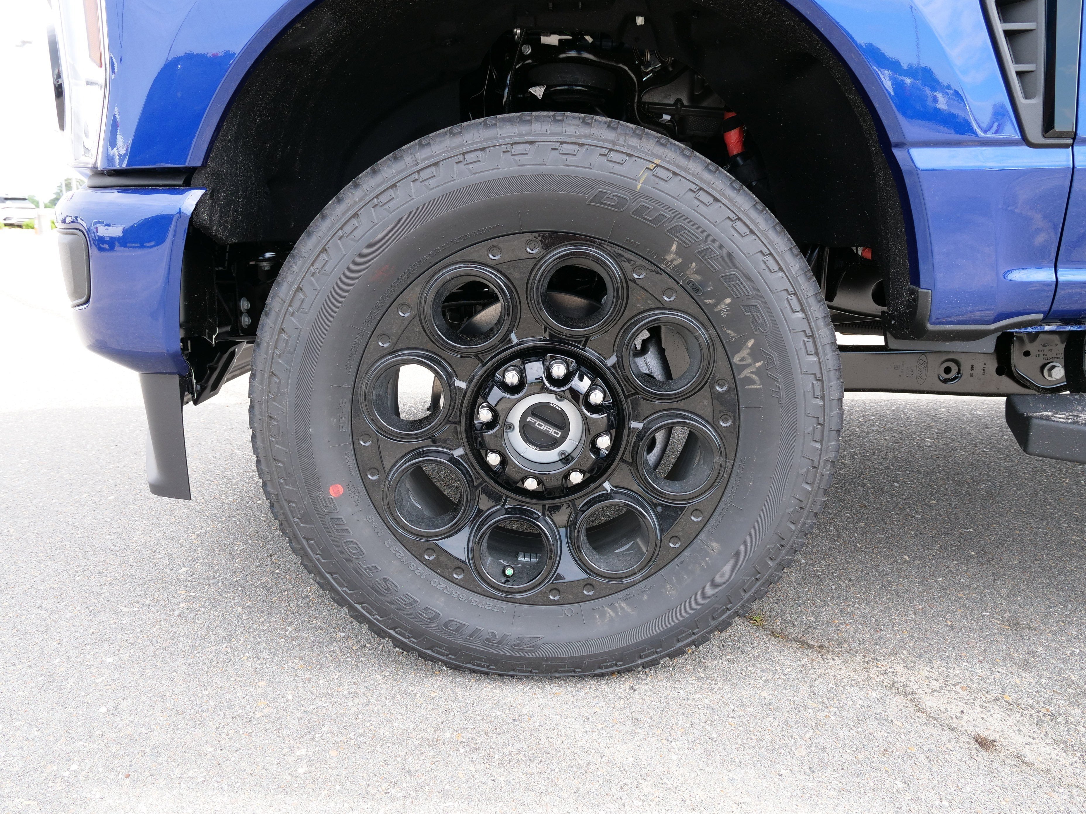 2026 Ford Super Duty F-350 SRW F-350® Lariat®