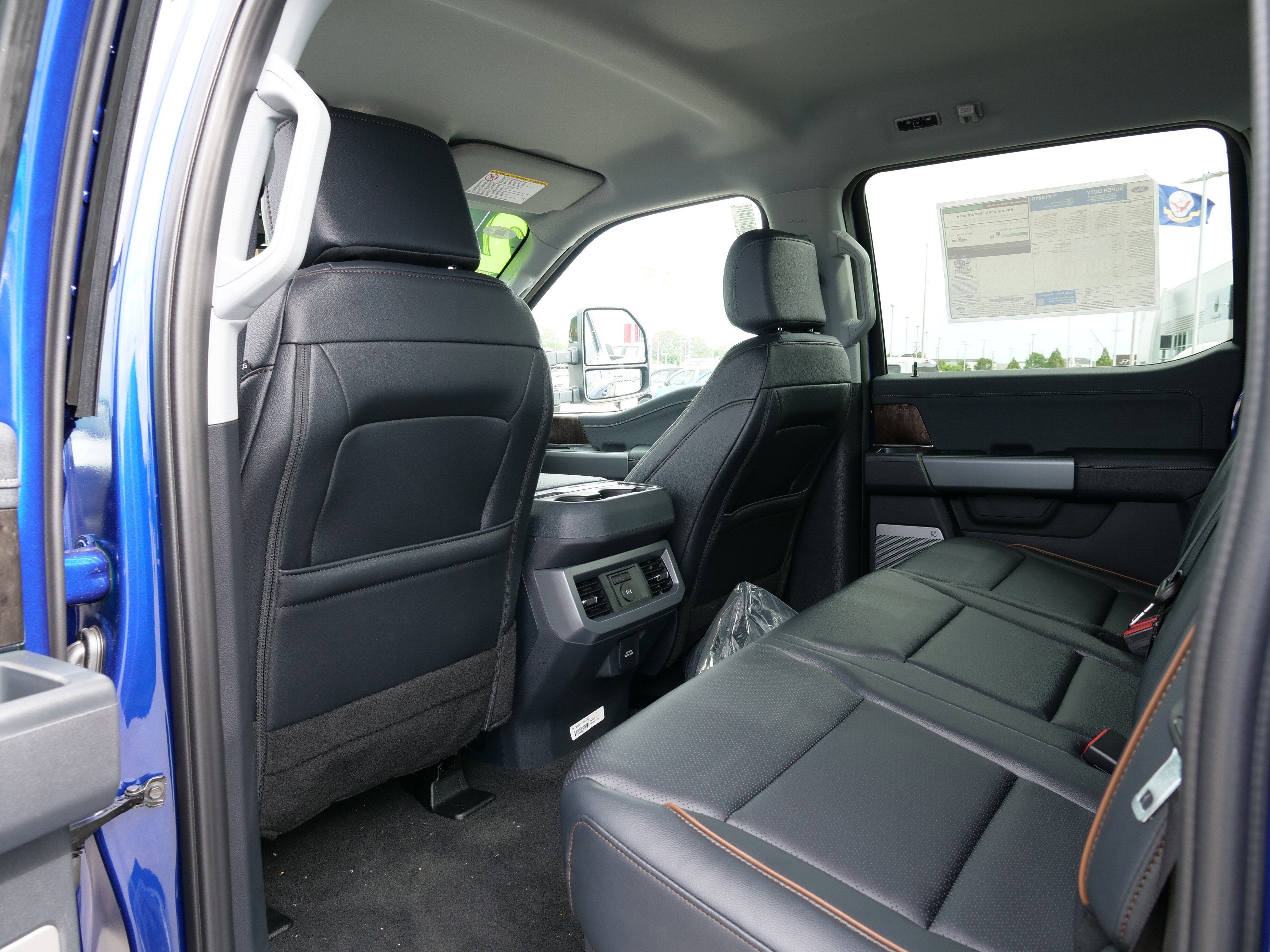 2026 Ford Super Duty F-350 SRW F-350® Lariat®