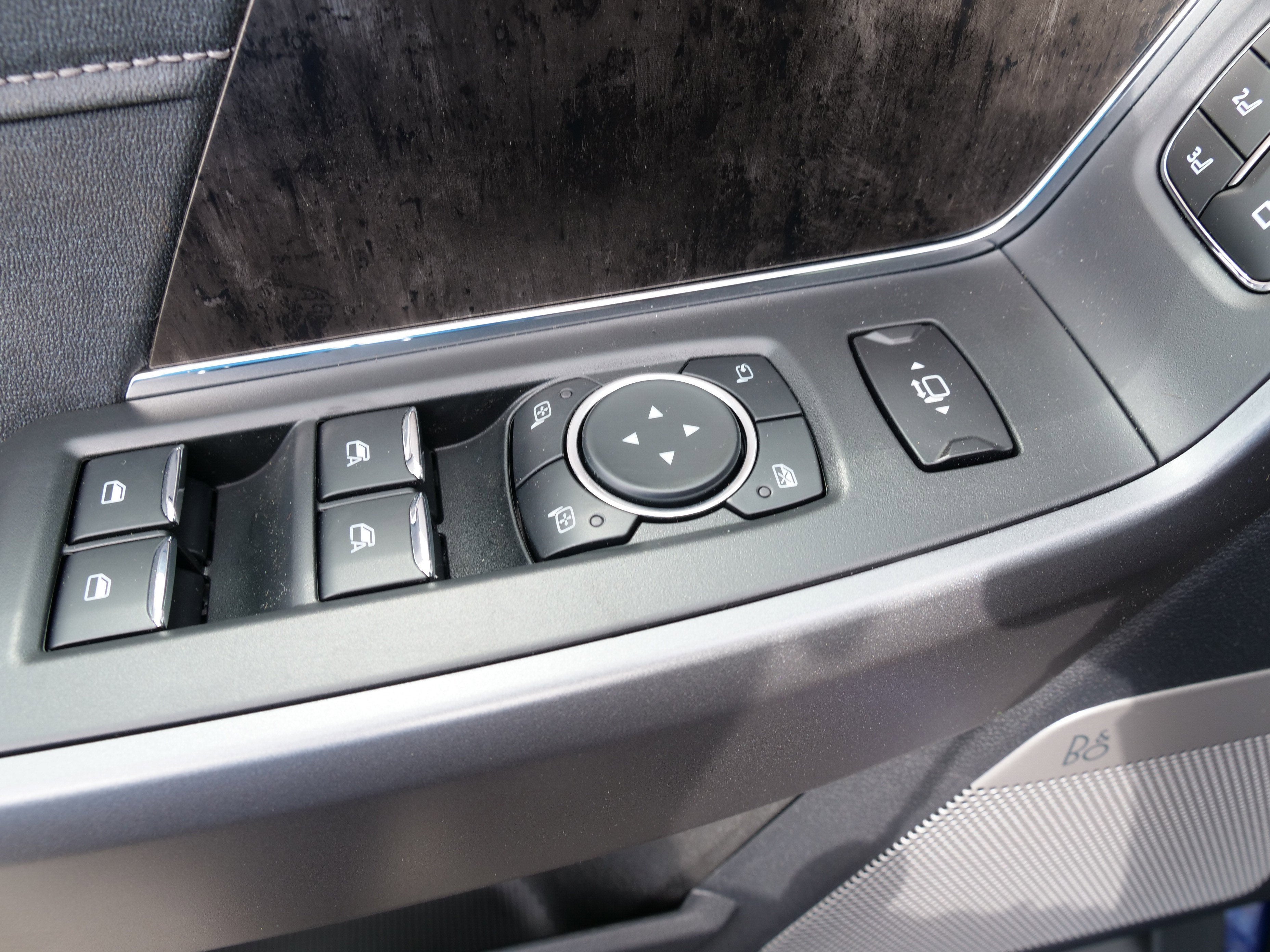 2026 Ford Super Duty F-350 SRW F-350® Lariat®