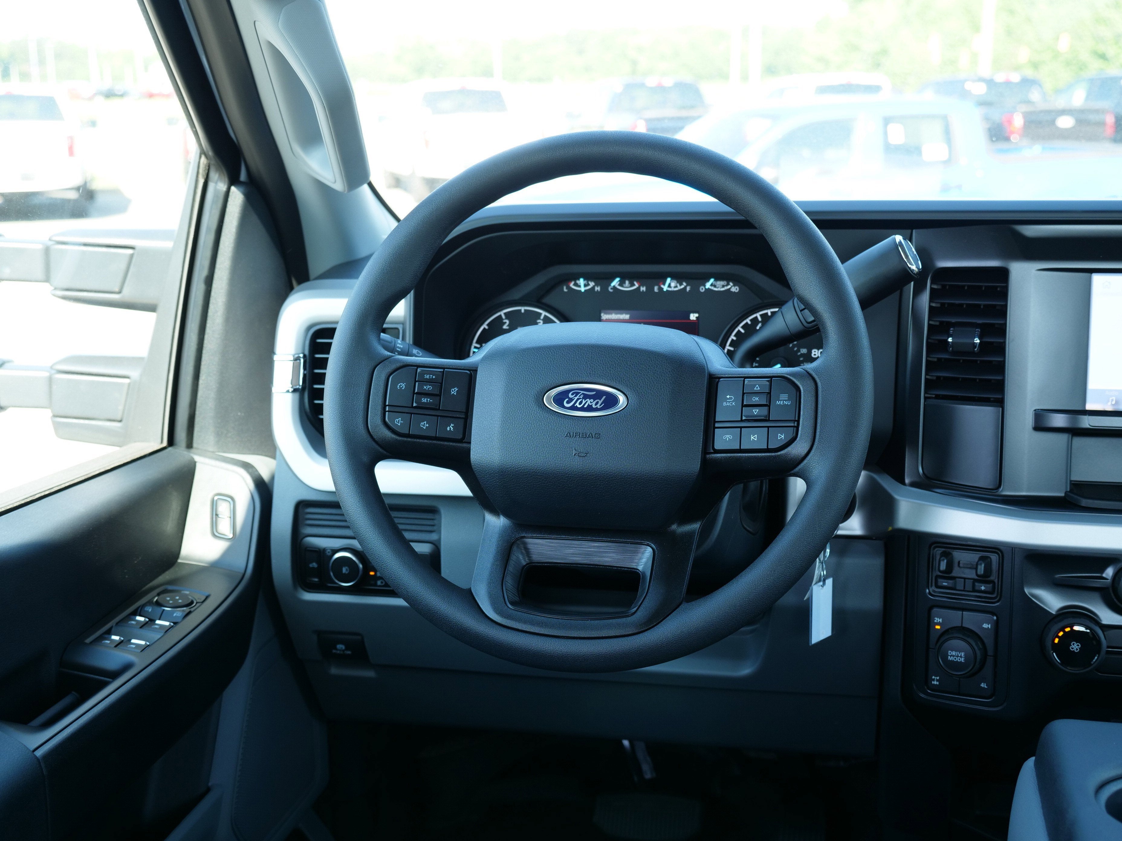 2026 Ford Super Duty F-350 SRW XL