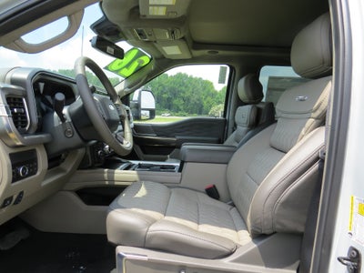 2026 Ford Super Duty F-350 DRW Platinum