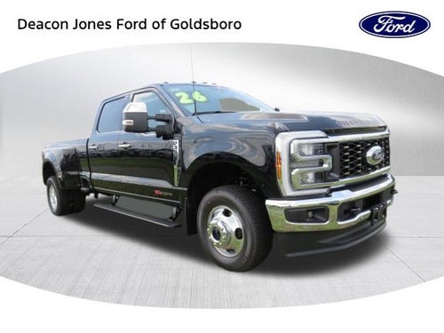 2026 Ford Super Duty F-350 DRW LARIAT