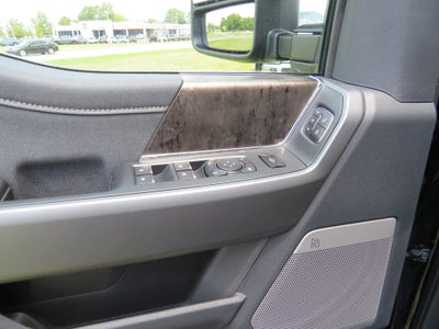 2026 Ford Super Duty F-350 DRW LARIAT
