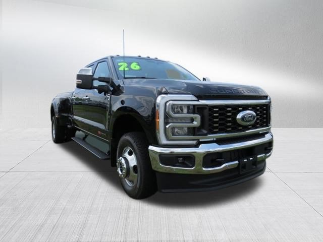 2026 Ford Super Duty F-350 DRW LARIAT