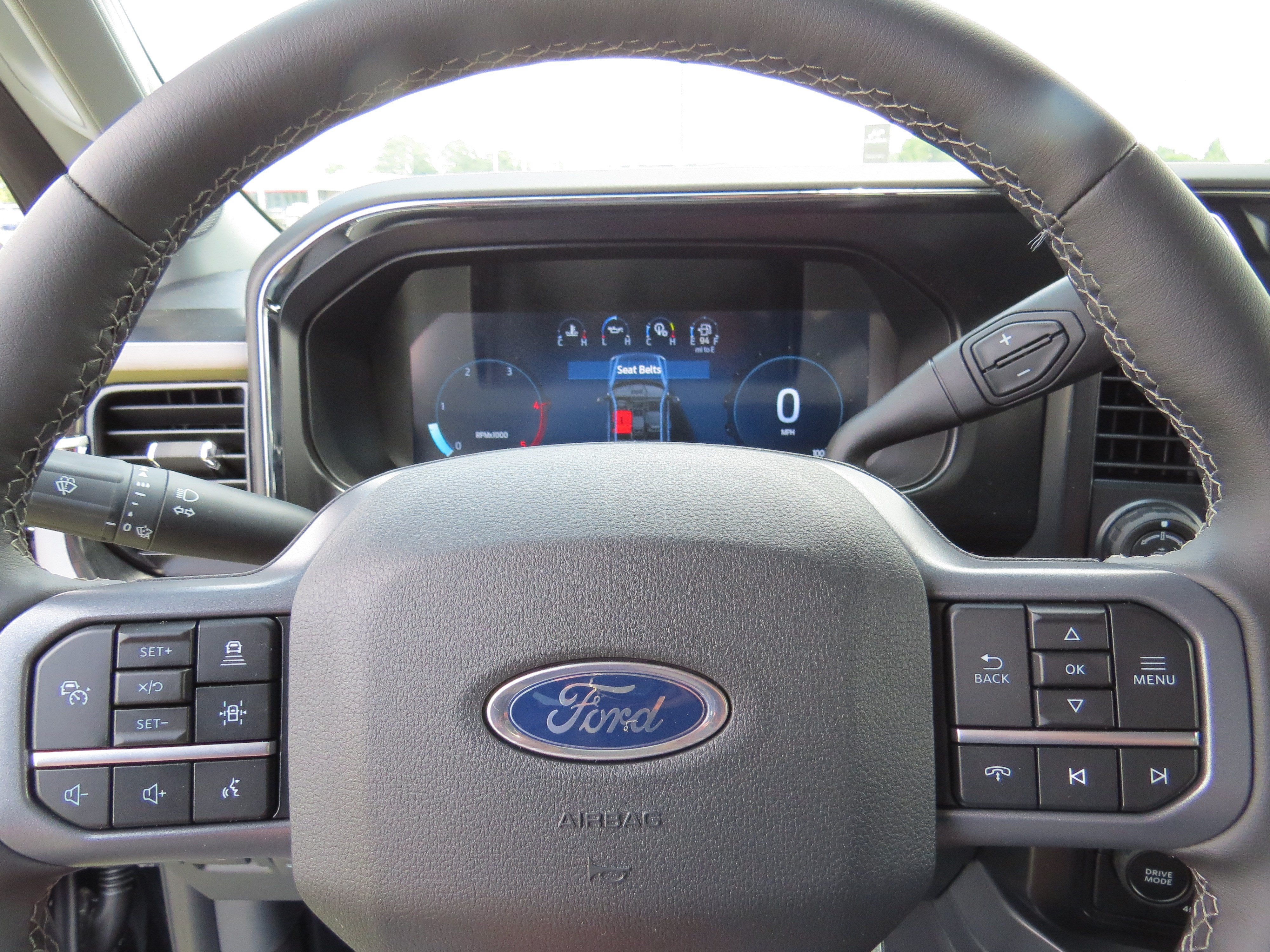 2026 Ford Super Duty F-350 DRW LARIAT
