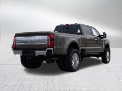 2026 Ford Super Duty F-350 DRW King Ranch