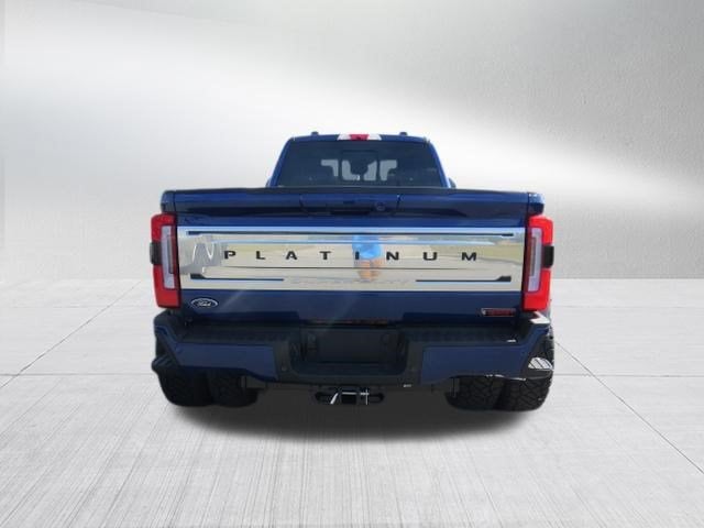 2026 Ford Super Duty F-350 DRW Platinum