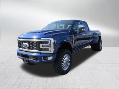 2026 Ford Super Duty F-350 DRW Platinum