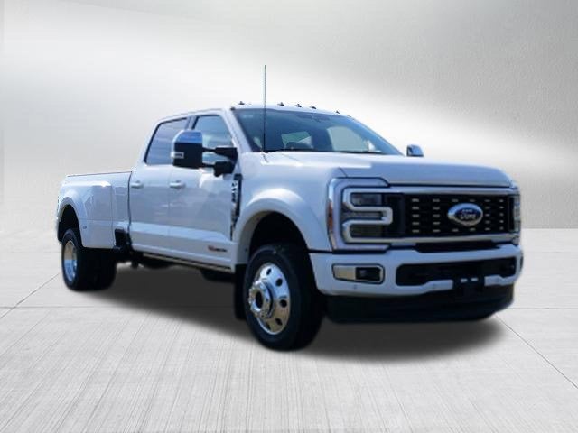 2026 Ford Super Duty F-450 DRW Platinum