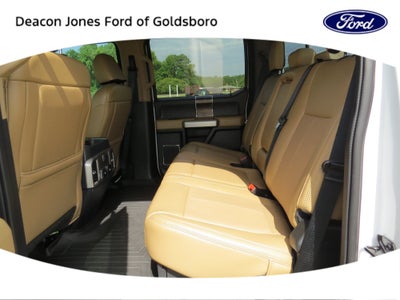 2022 Ford Super Duty F-450 DRW LARIAT