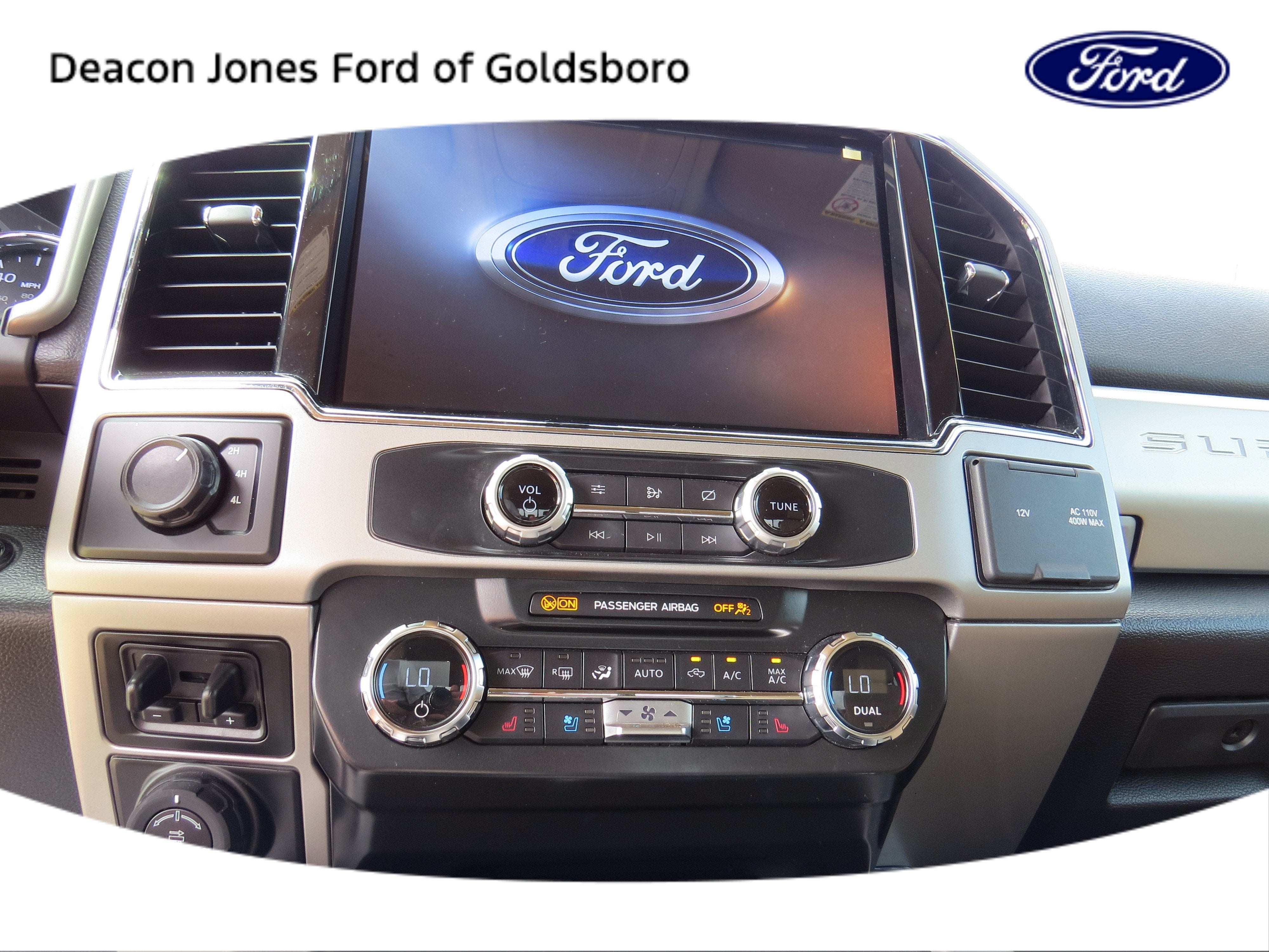 2022 Ford Super Duty F-450 DRW LARIAT