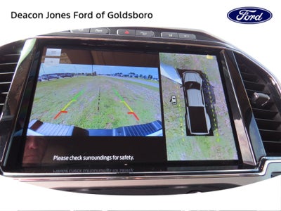 2022 Ford Super Duty F-450 DRW LARIAT