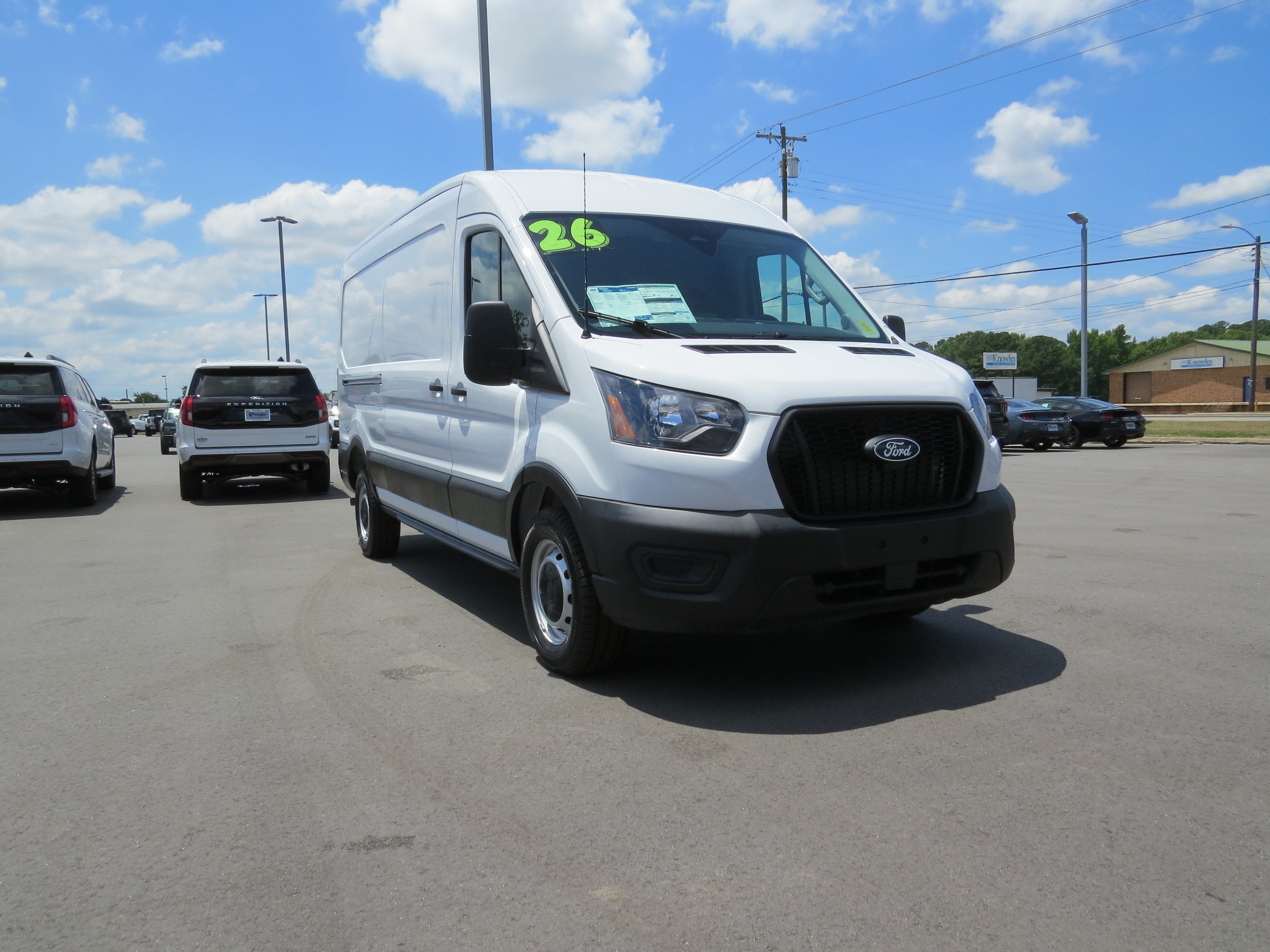 2026 Ford Transit Cargo Van T-250 148" Med Rf 9150 GVWR RWD