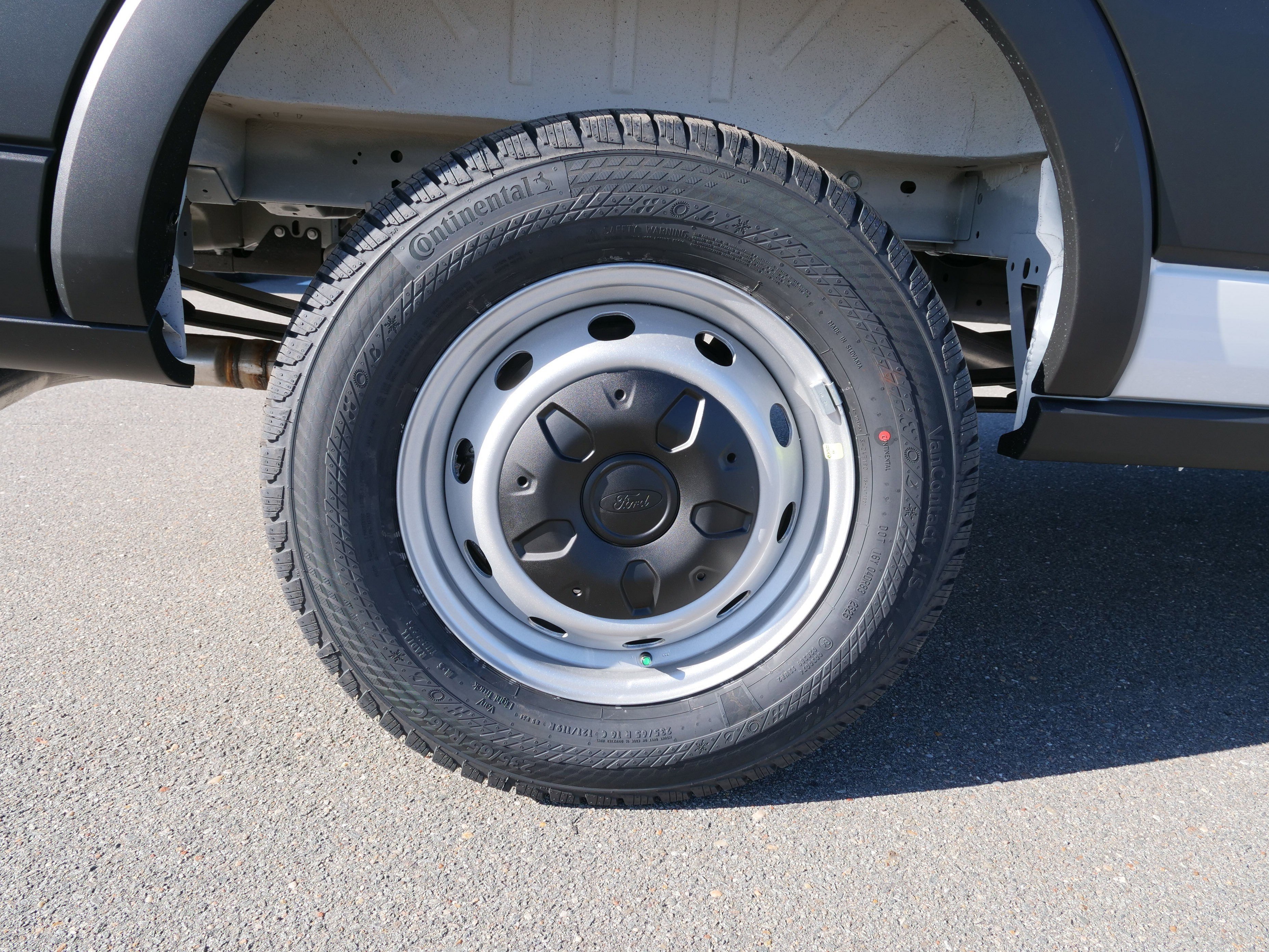 2026 Ford Transit Cargo Van Base