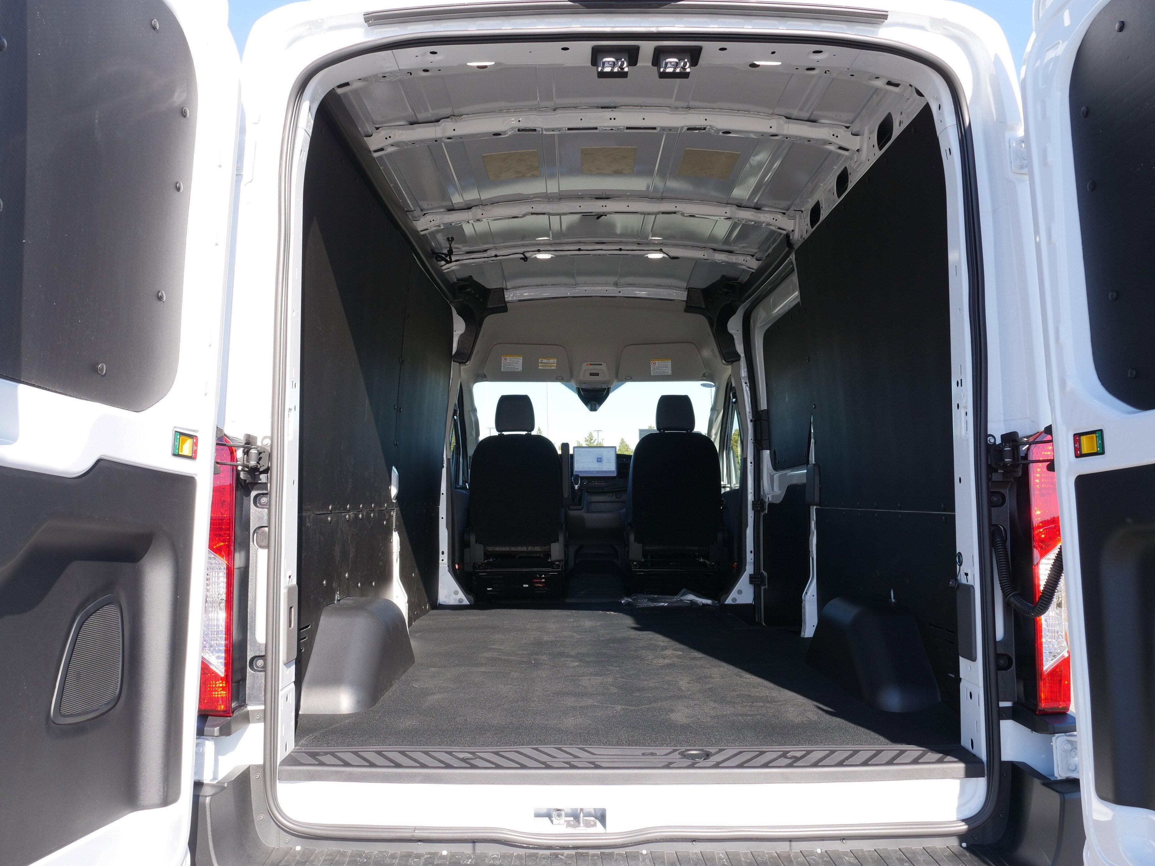 2026 Ford Transit Cargo Van Base