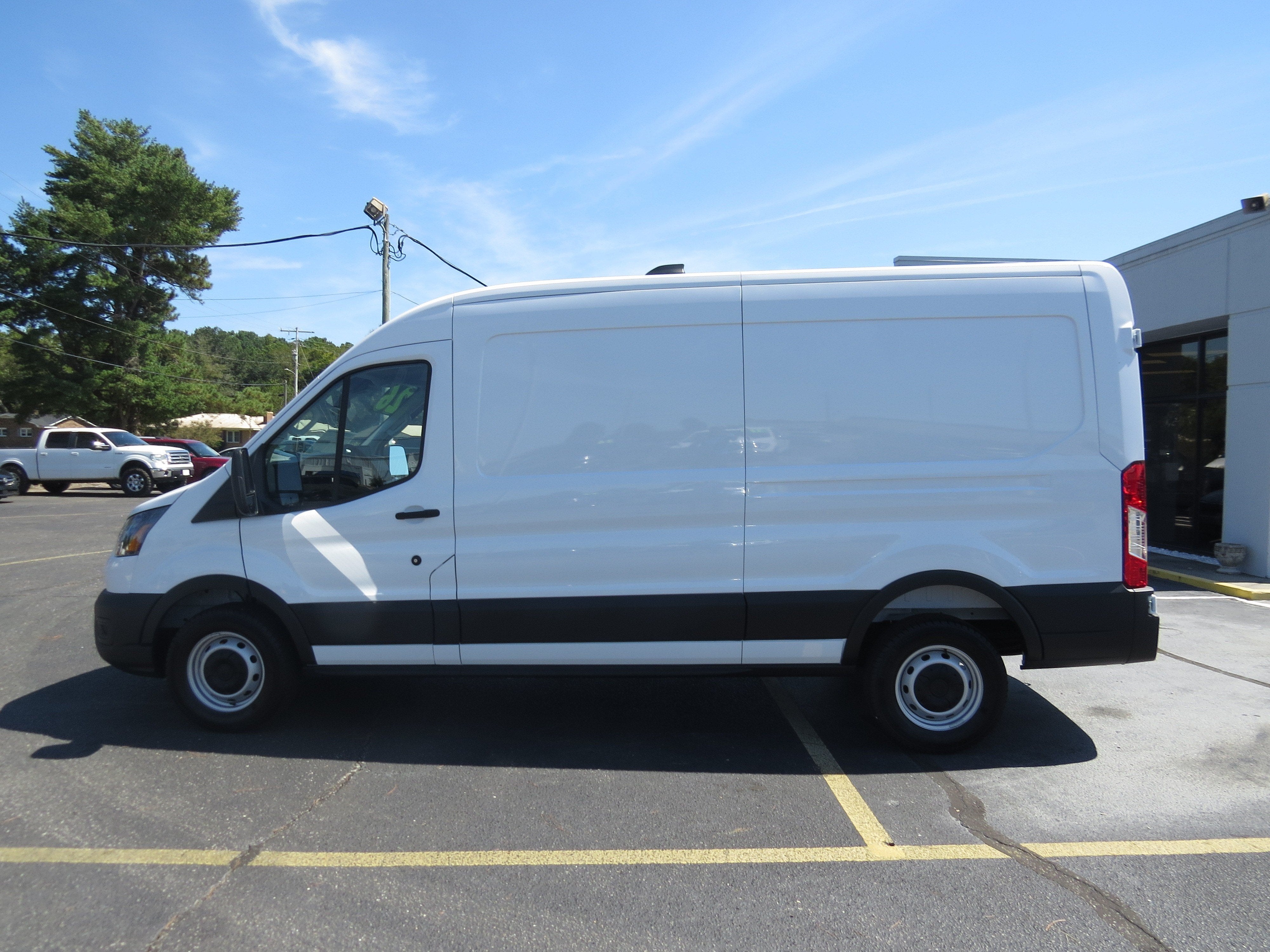 2026 Ford Transit Cargo Van Base