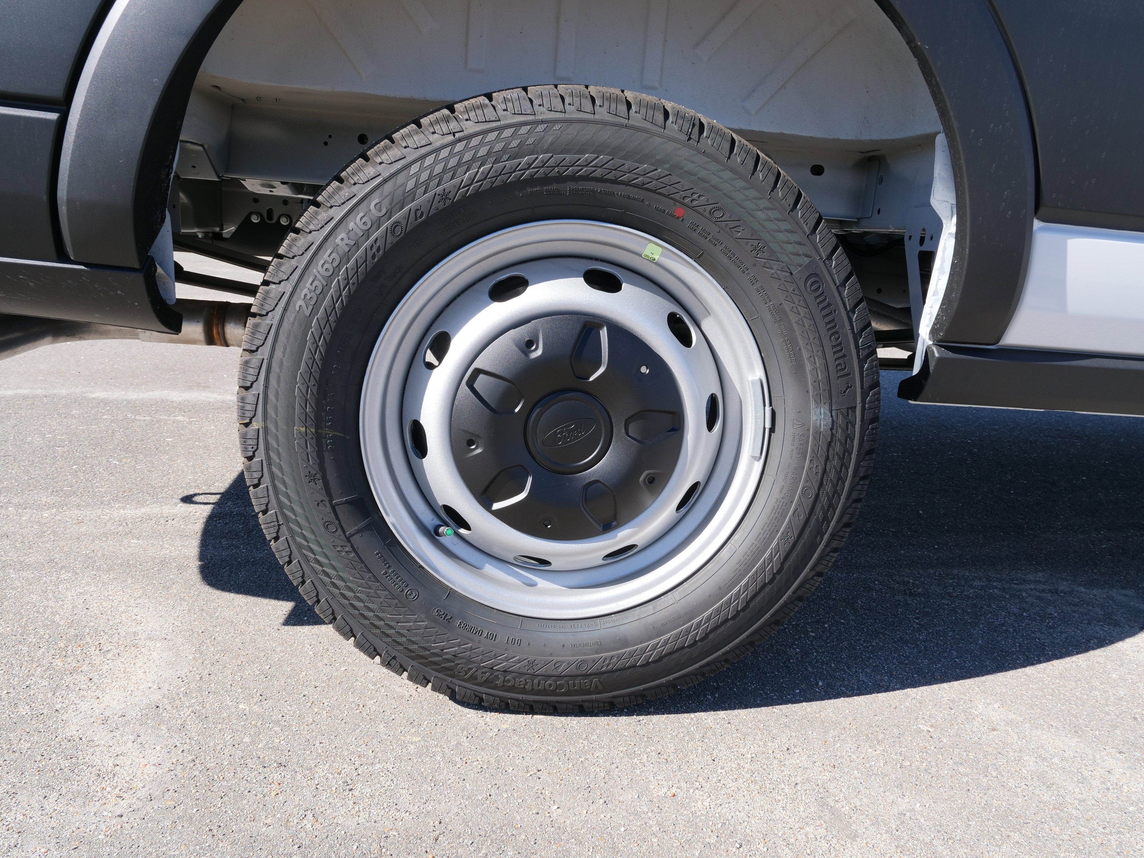 2026 Ford Transit Cargo Van Base