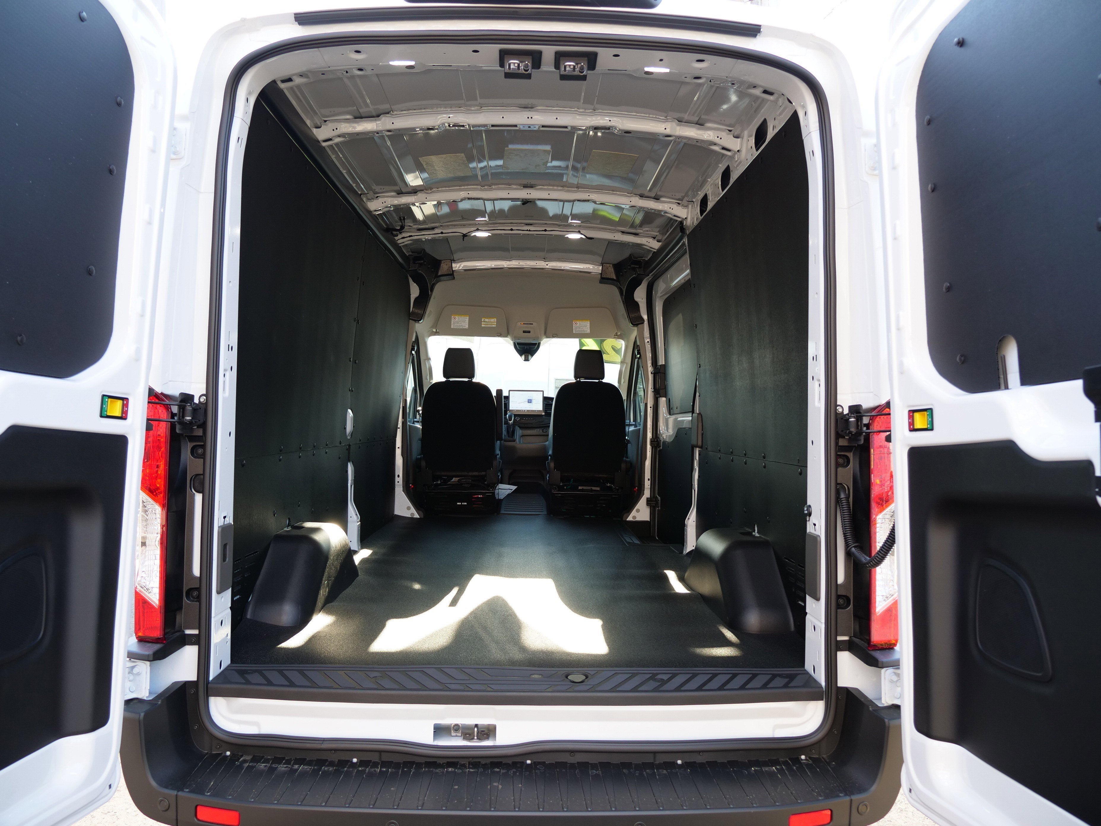 2026 Ford Transit Cargo Van Base
