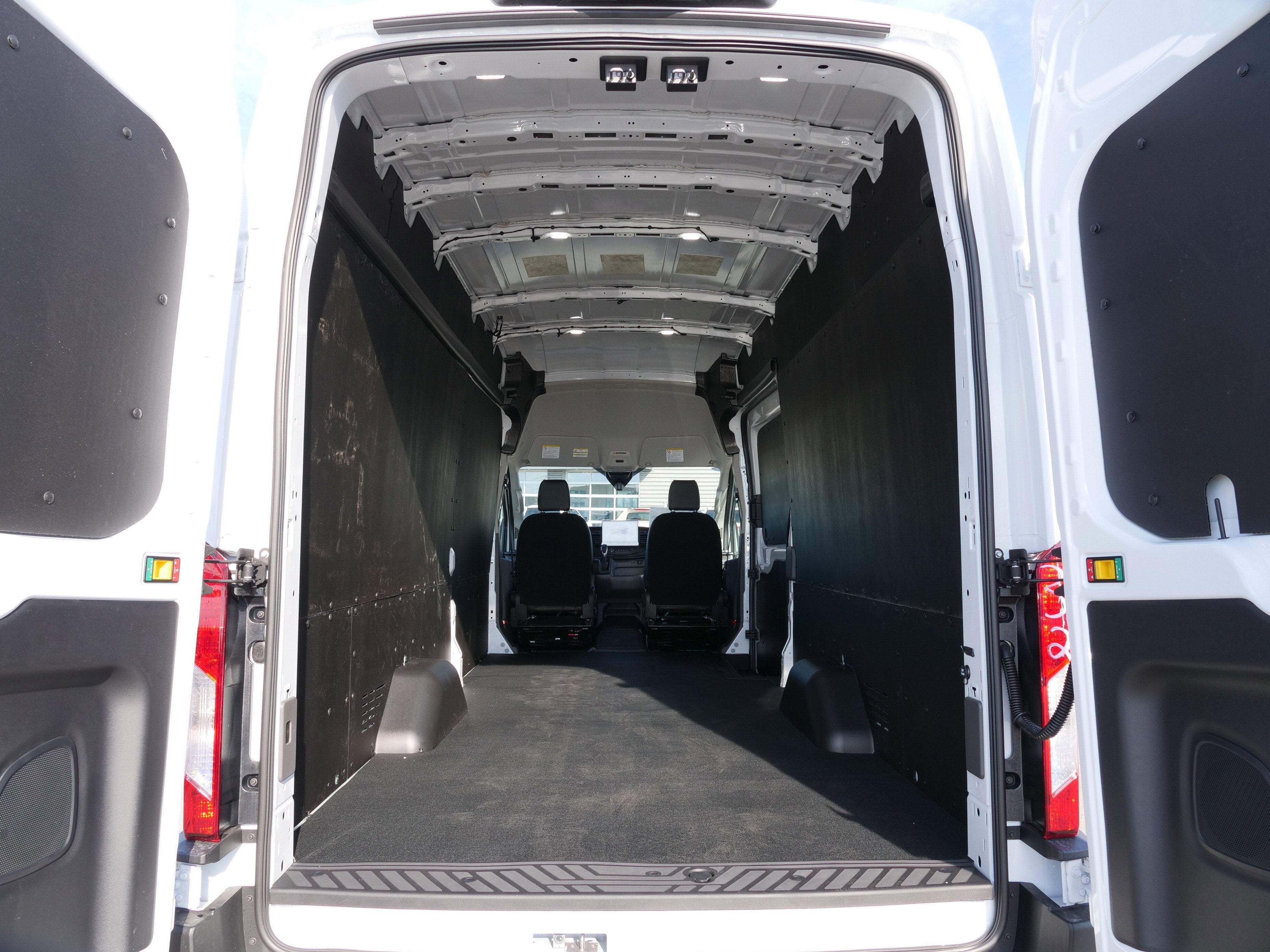 2026 Ford Transit Cargo Van Base