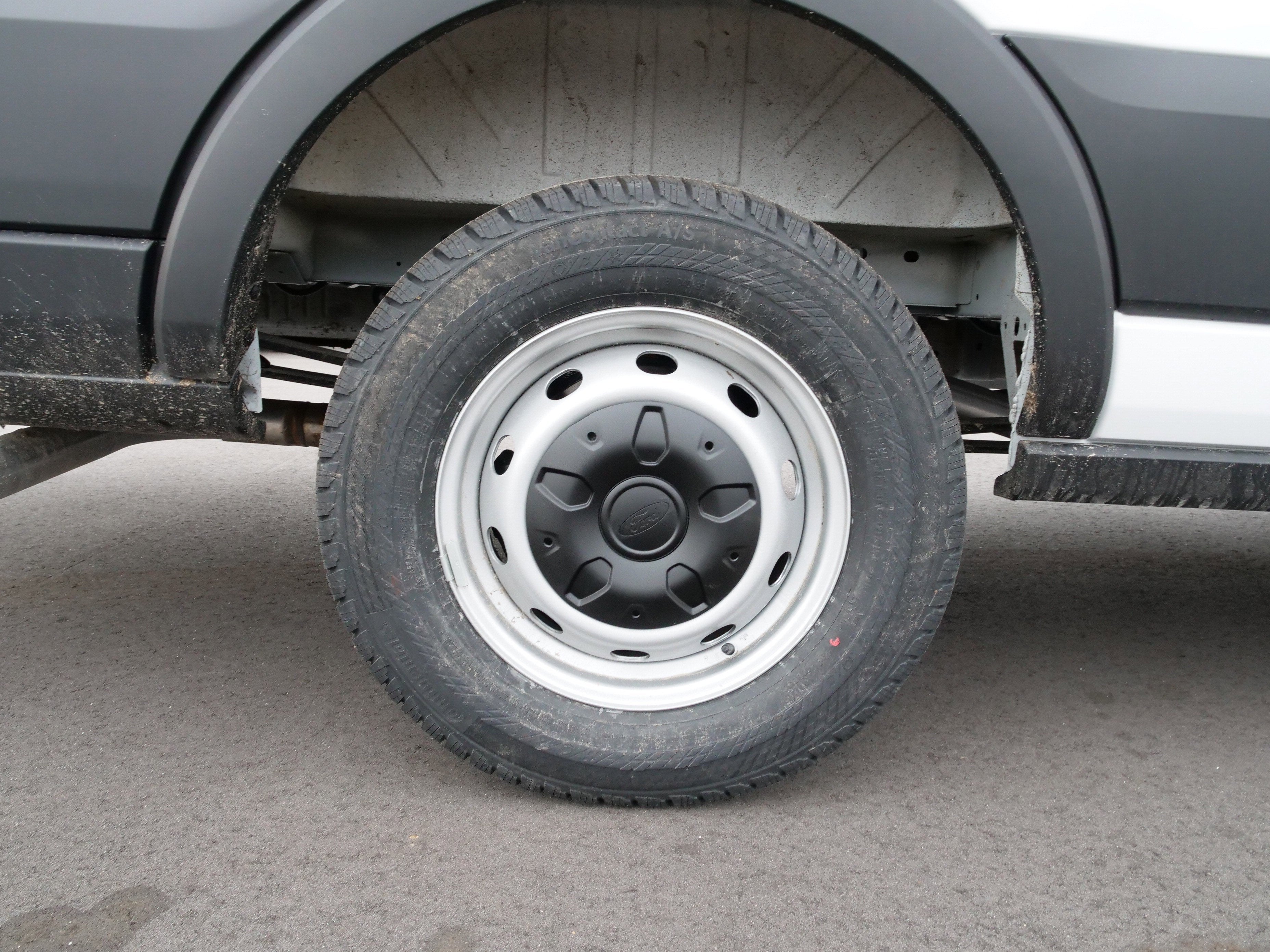 2026 Ford Transit Cargo Van Base