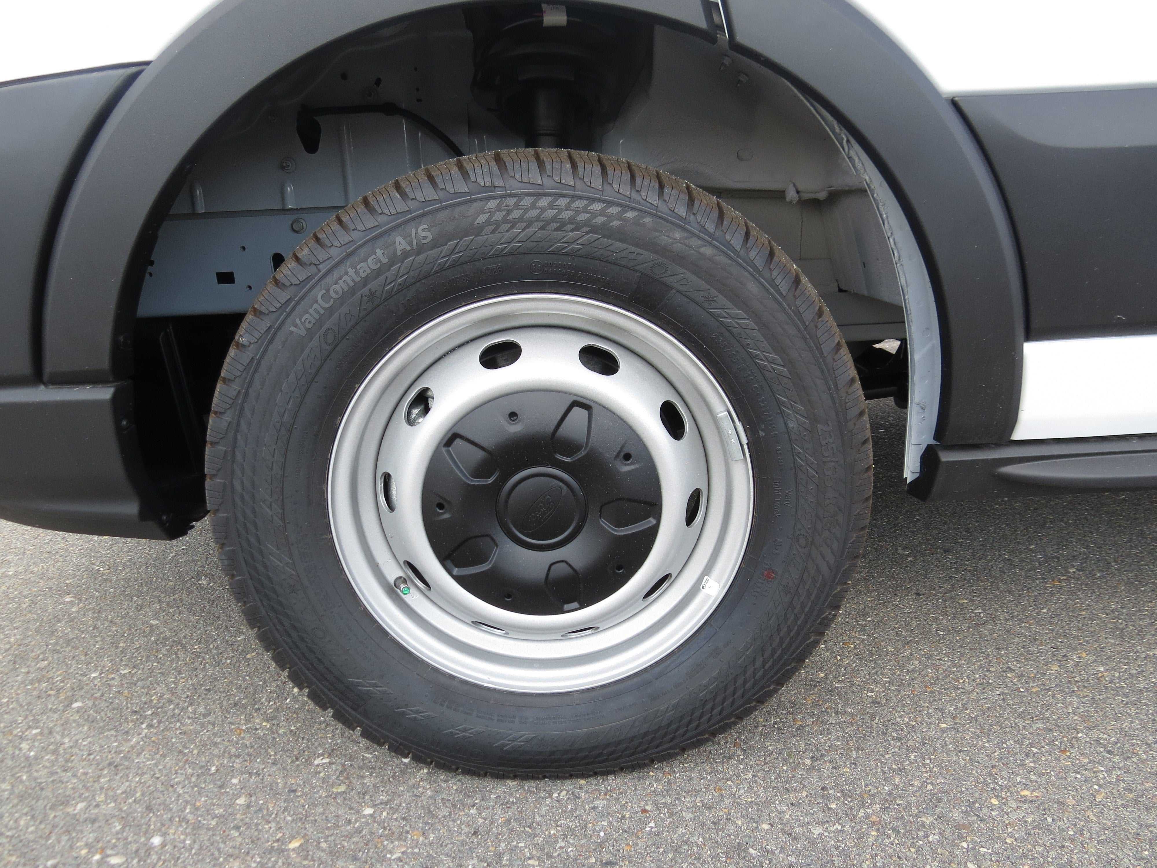 2026 Ford Transit Cargo Van Base
