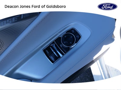 2024 Chevrolet Corvette 2LT