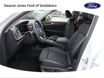 2024 Volkswagen Atlas 2.0T SE w/Technology