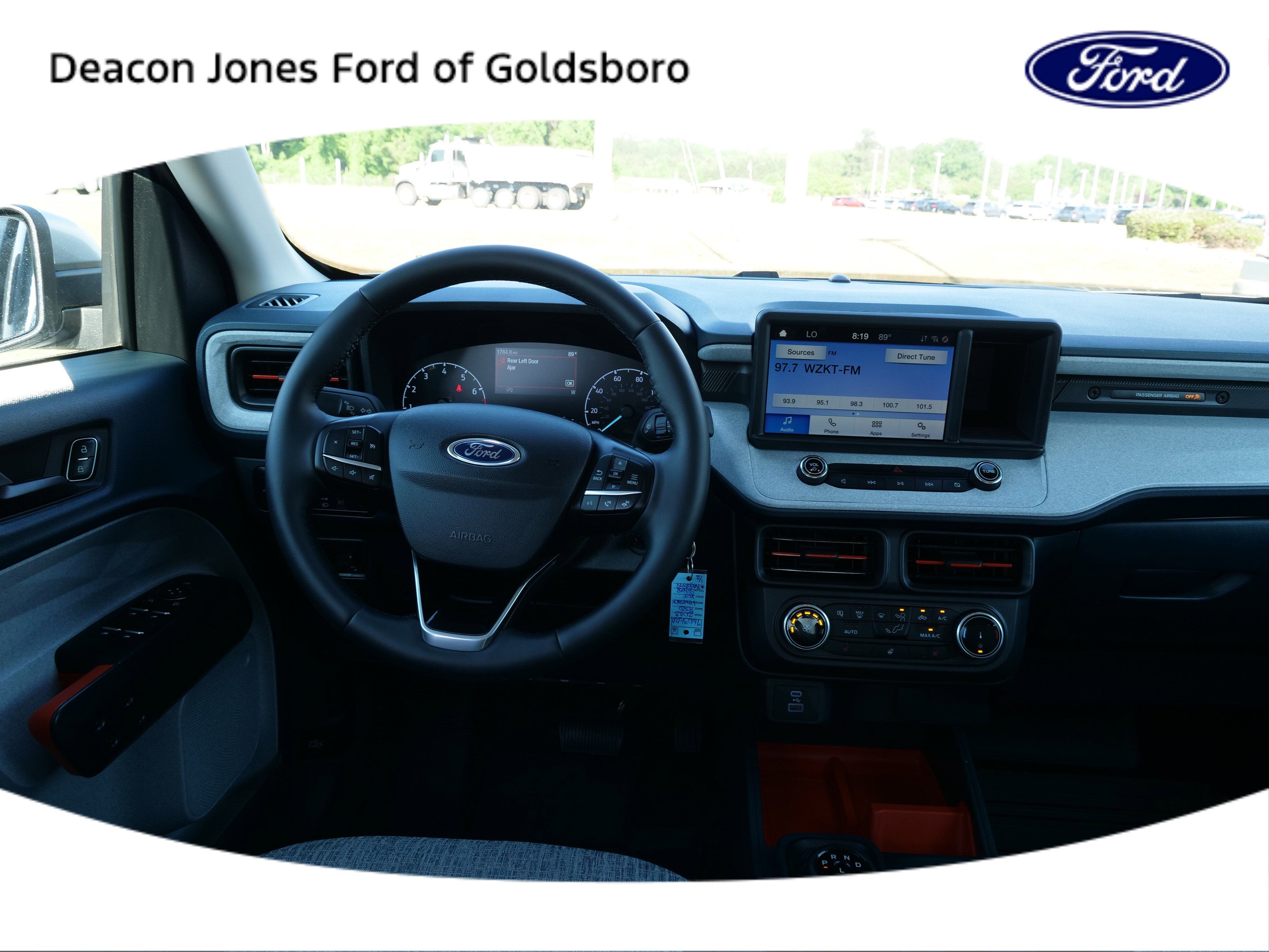 2023 Ford Maverick XLT